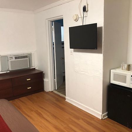Collier'S Motel 路易斯威尔 外观 照片